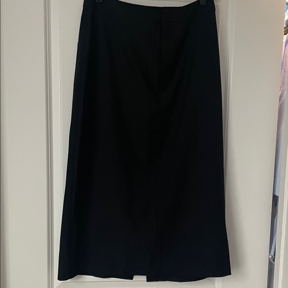 Elegant Black Women's Skirt